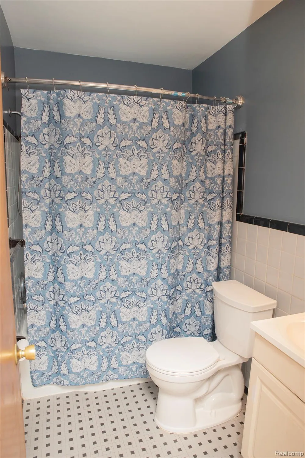 20021 Martin Road St Clair Shores City, MI 48081