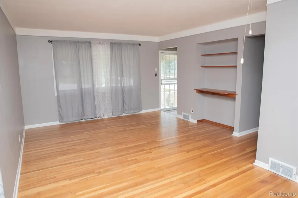 20021 Martin Road St Clair Shores City, MI 48081