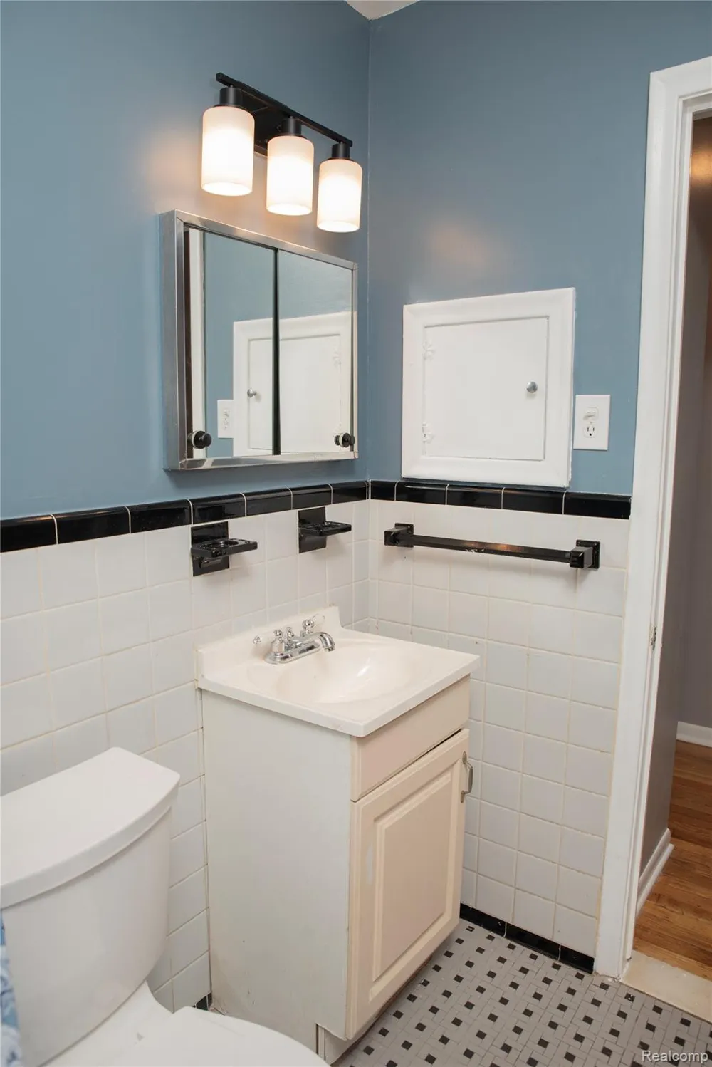20021 Martin Road St Clair Shores City, MI 48081