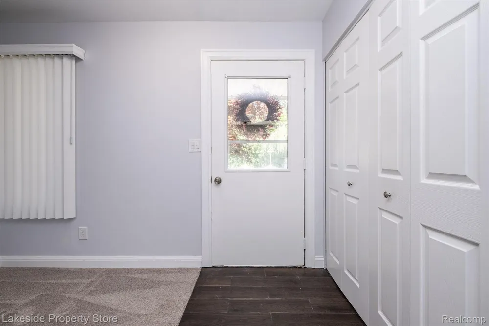 841 Driburg Drive Commerce Charter Township, MI 48390