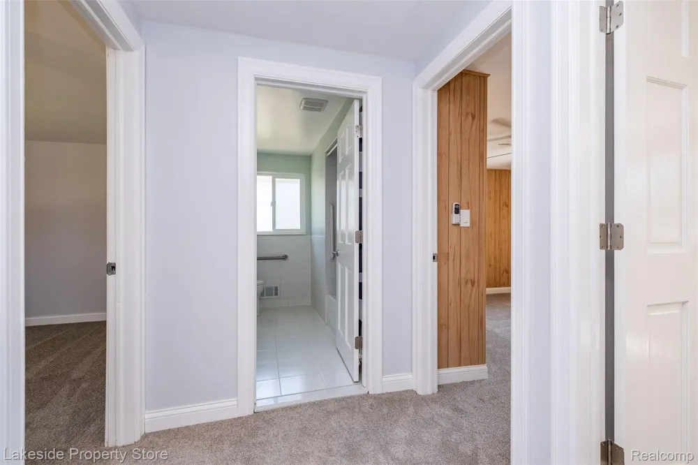 841 Driburg Drive Commerce Charter Township, MI 48390