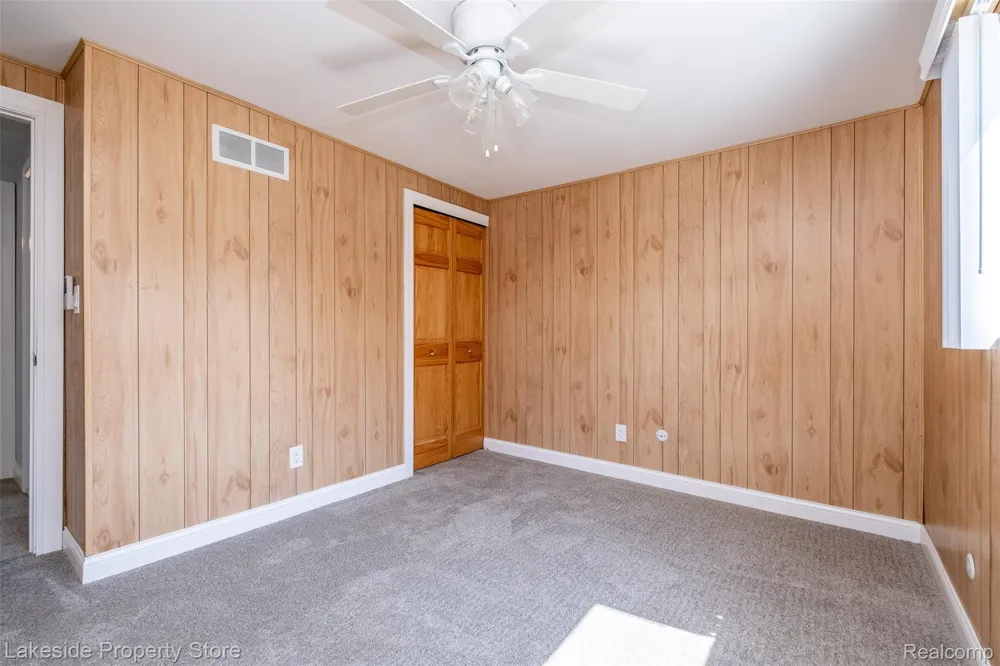 841 Driburg Drive Commerce Charter Township, MI 48390
