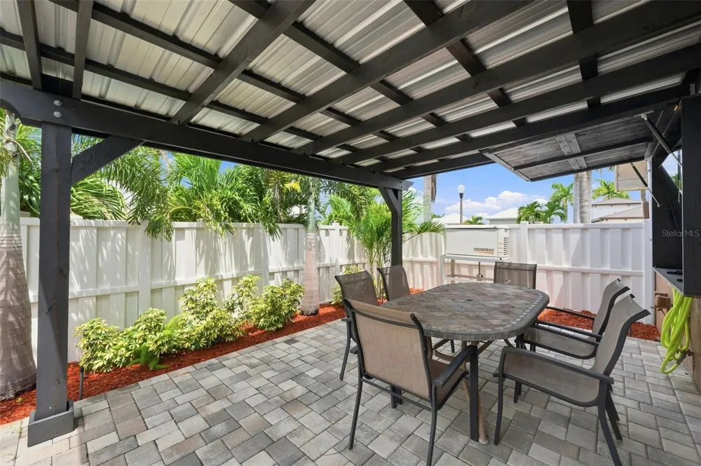 28 WALL TERRACE Redington Shores, FL 33708