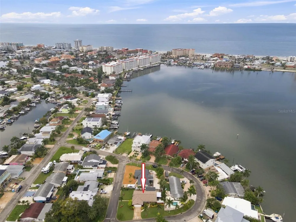 28 WALL TERRACE Redington Shores, FL 33708