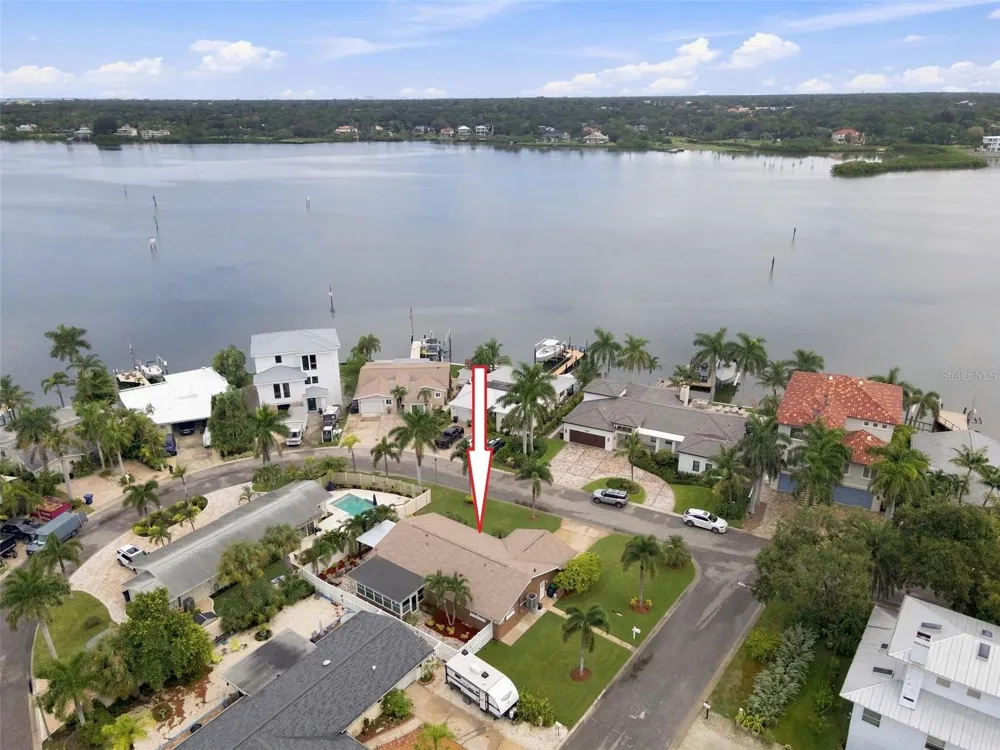 28 WALL TERRACE Redington Shores, FL 33708