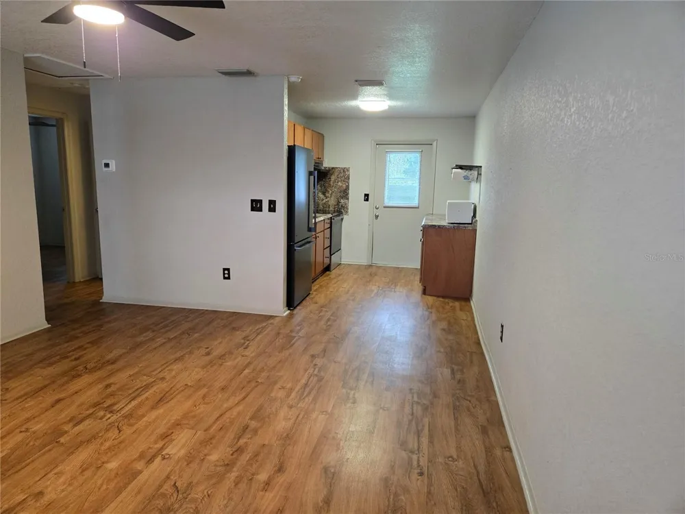 1517 S TAYLOR ROAD Seffner, FL 33584