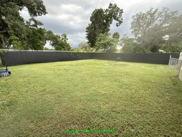 1517 S TAYLOR ROAD Seffner, FL 33584