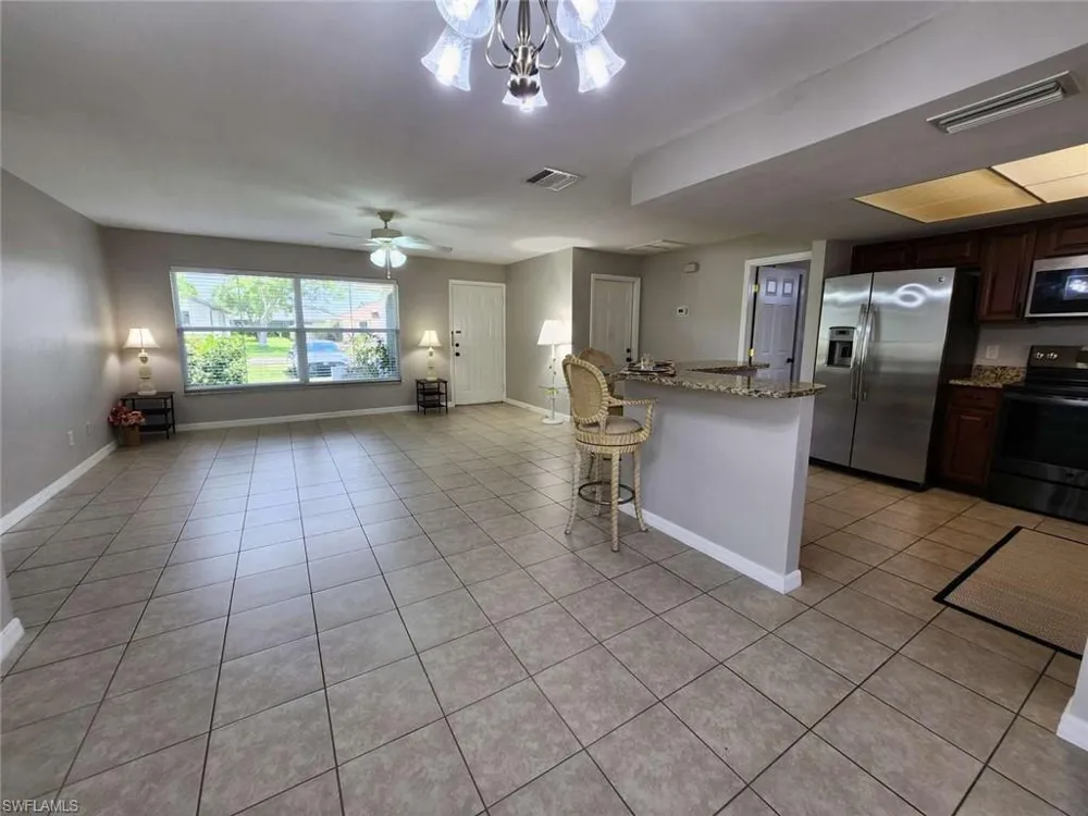 1224 SE 22nd Place Cape Coral, FL 33990