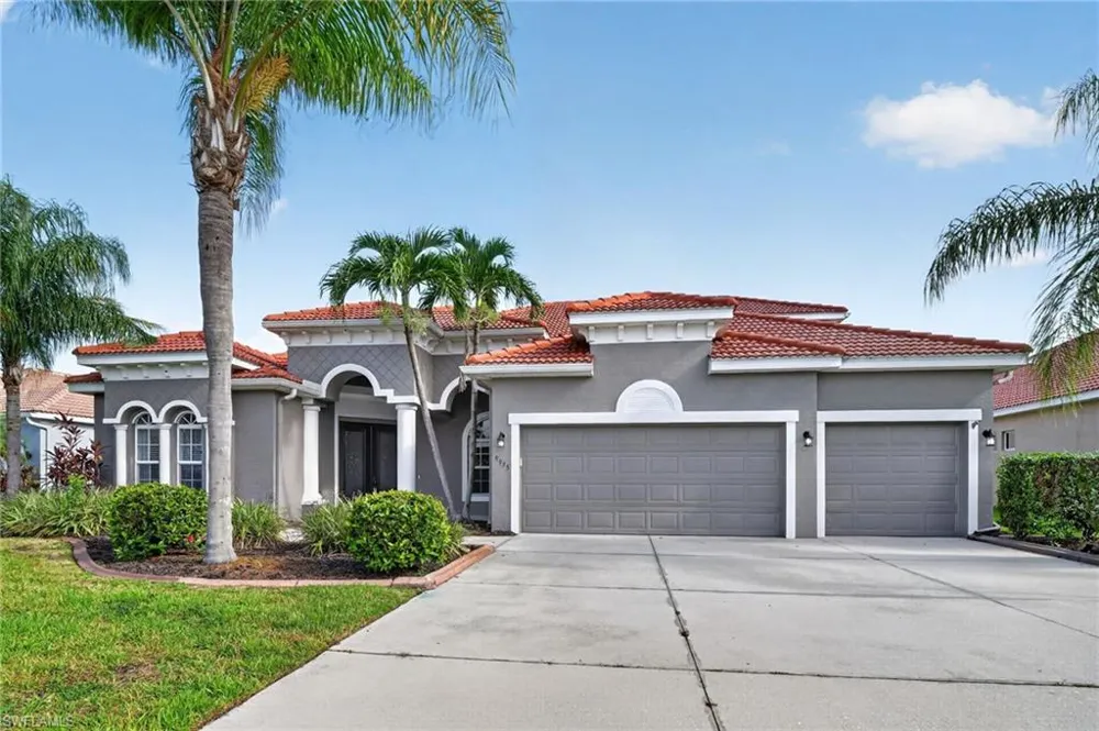9935 Via San Marco Loop Fort Myers, FL 33905
