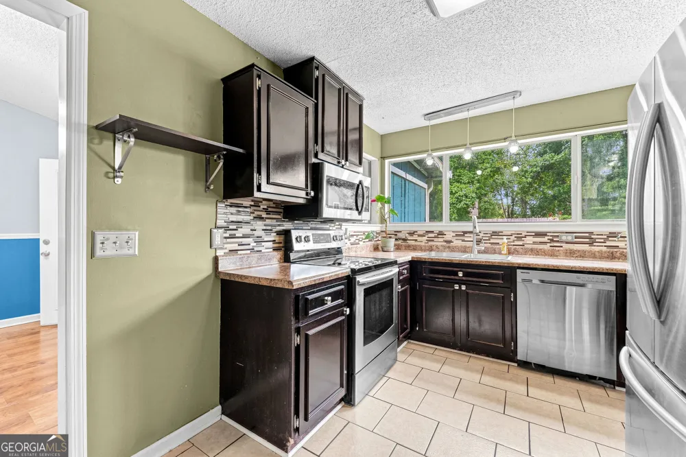 112 Cherry Point DR St. Marys, GA 31558