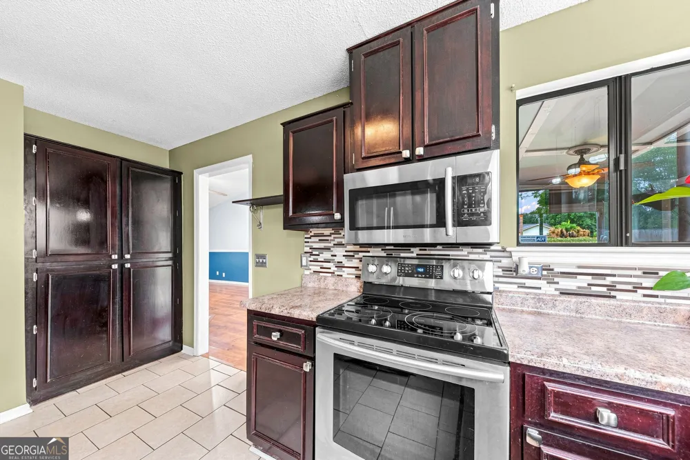112 Cherry Point DR St. Marys, GA 31558
