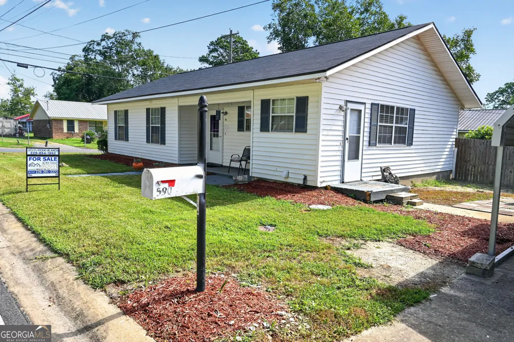 590 Bell Alley Cairo, GA 39828