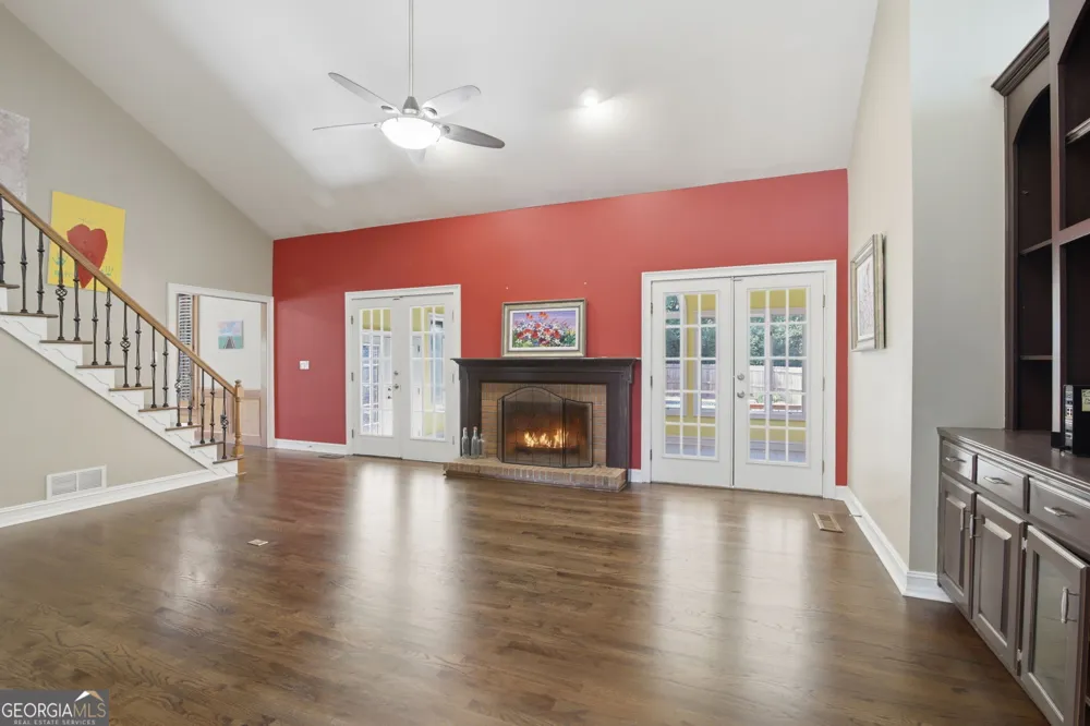 1251 Bridgewater WALK Snellville, GA 30078