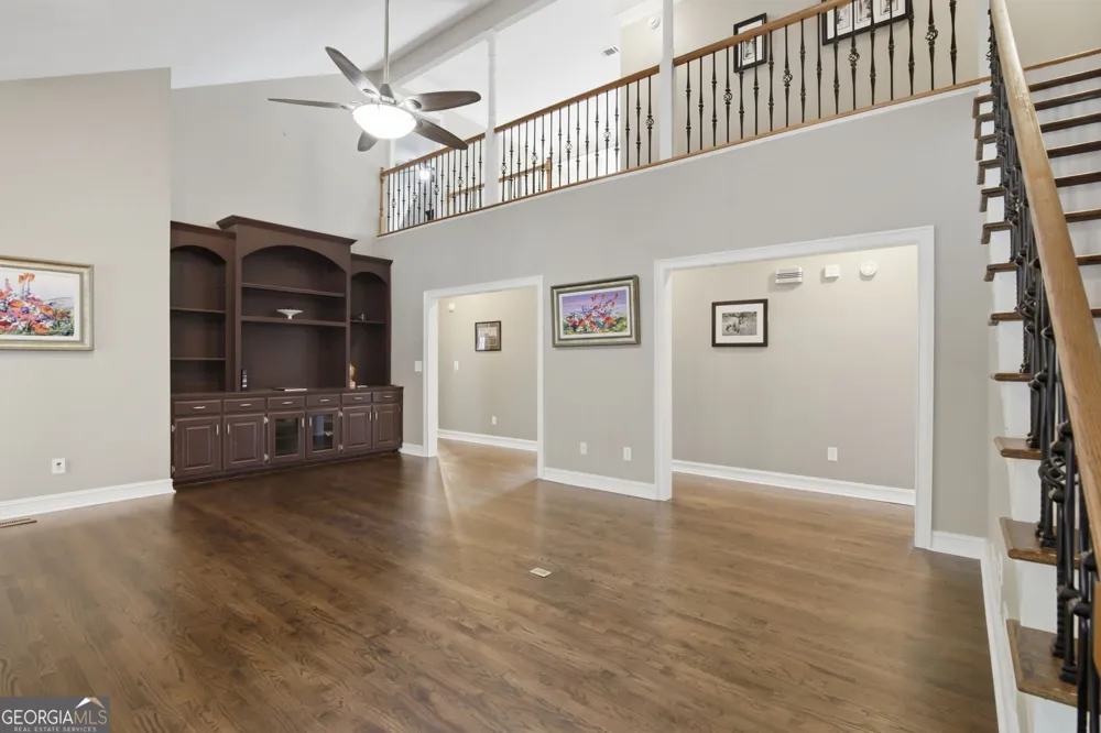 1251 Bridgewater WALK Snellville, GA 30078