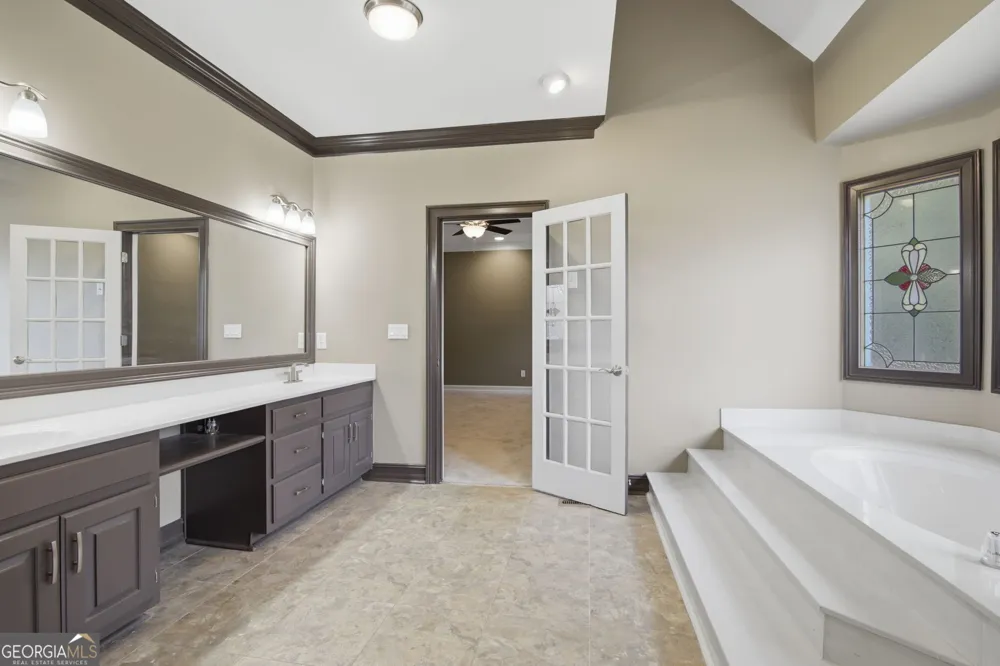 1251 Bridgewater WALK Snellville, GA 30078