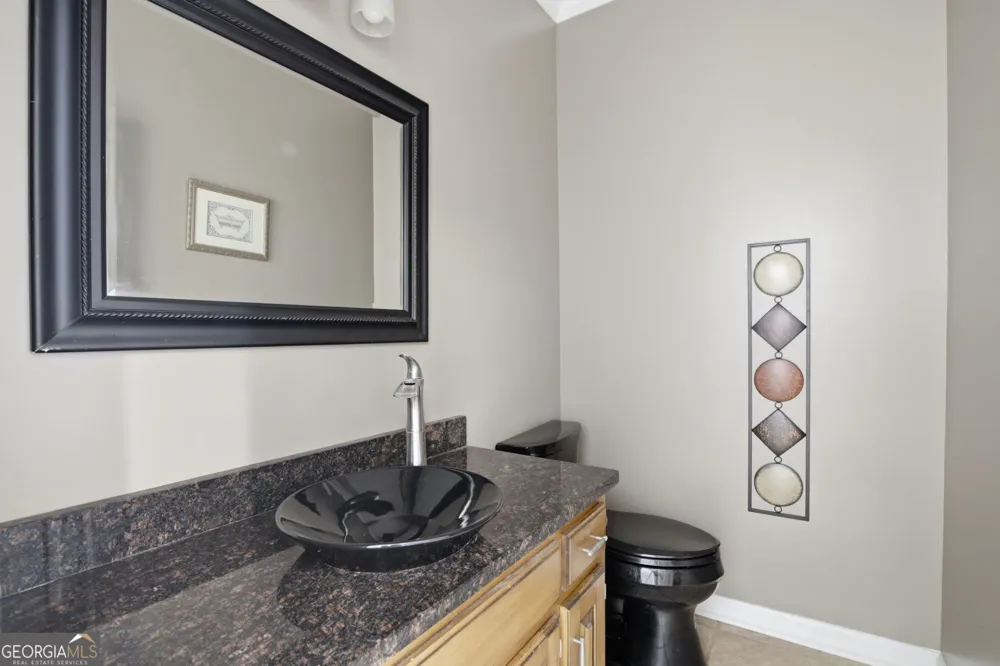 1251 Bridgewater WALK Snellville, GA 30078