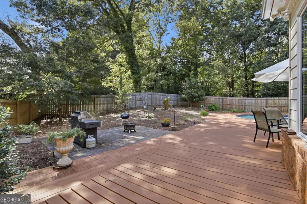 1251 Bridgewater WALK Snellville, GA 30078
