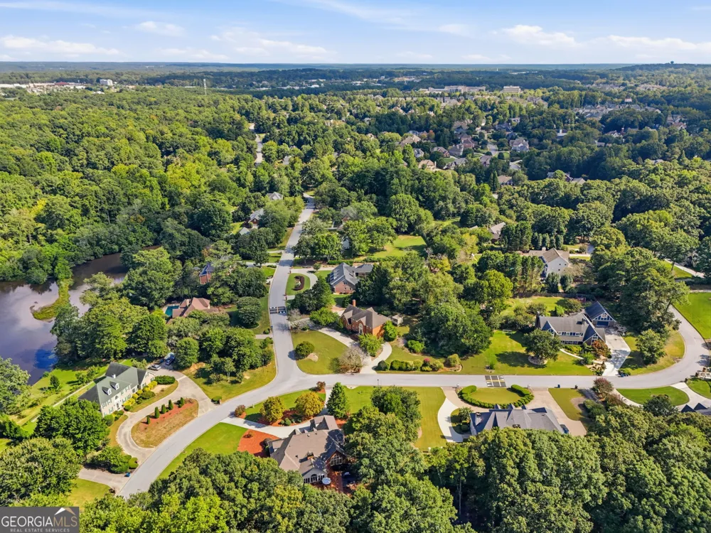 1251 Bridgewater WALK Snellville, GA 30078