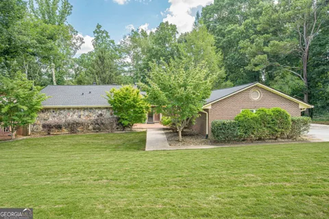 115 Farmstead LN