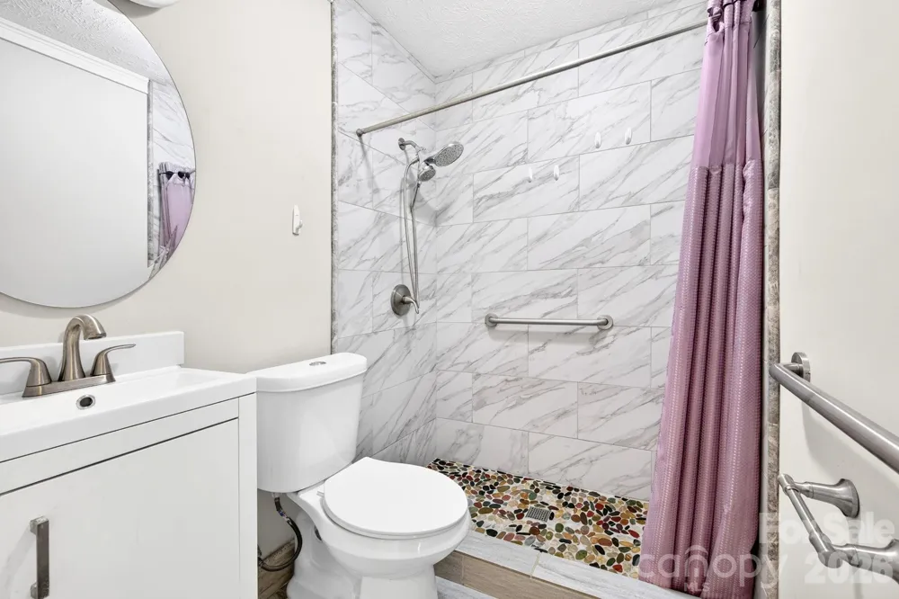 483 Caribou Road Asheville, NC 28803