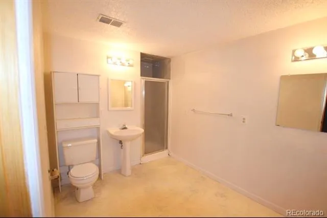8674 Bluegrass Circle Parker, CO 80134