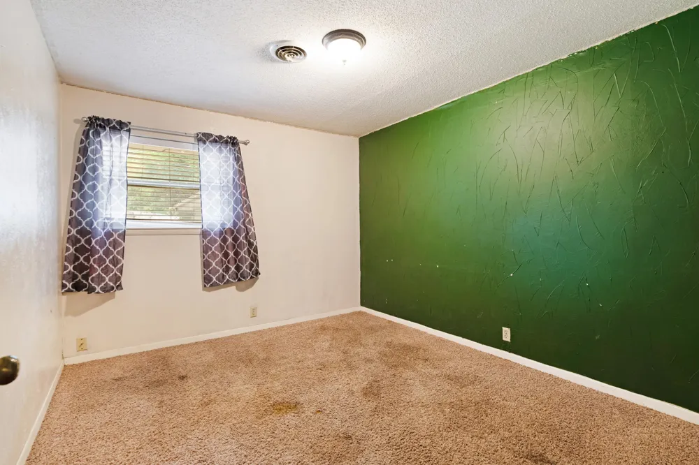165 E Bennett Street Detroit, TX 75436