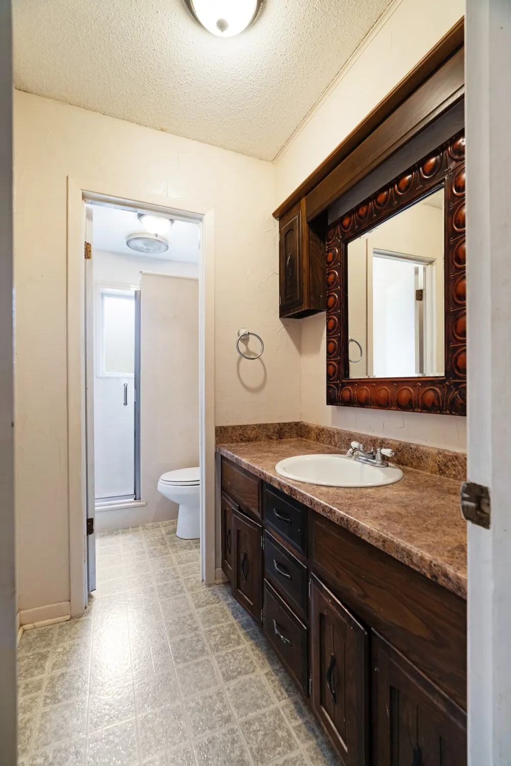 165 E Bennett Street Detroit, TX 75436