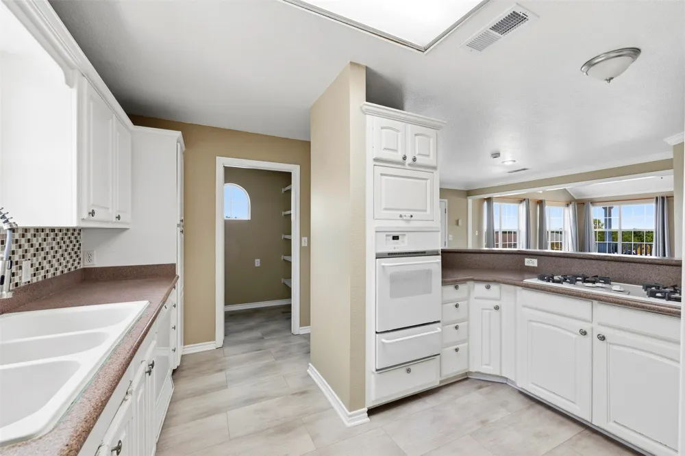 718 County Road 3121 Corsicana, TX 75109