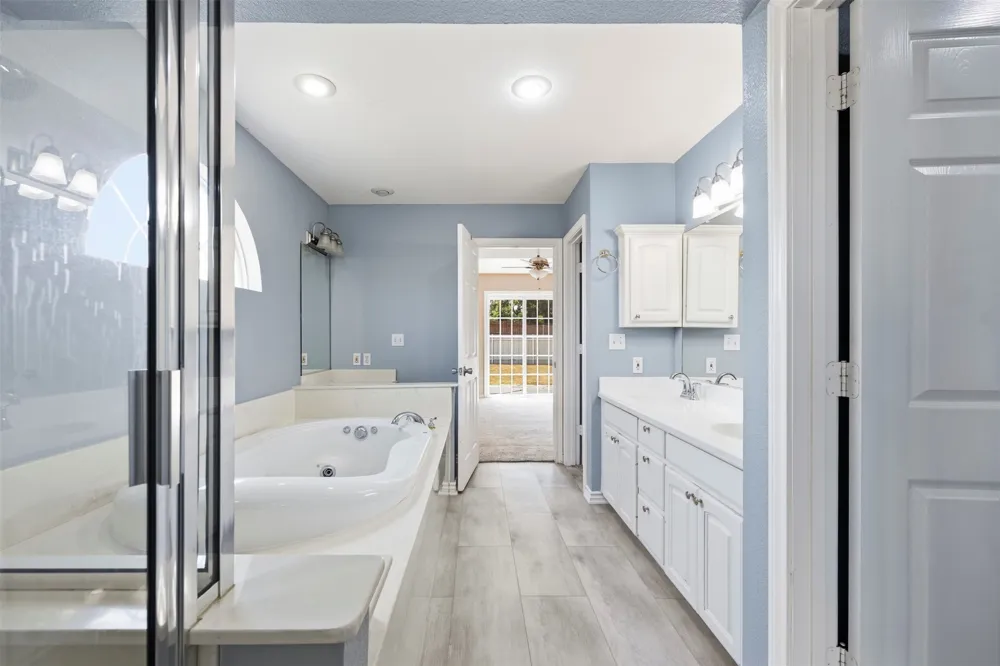 718 County Road 3121 Corsicana, TX 75109