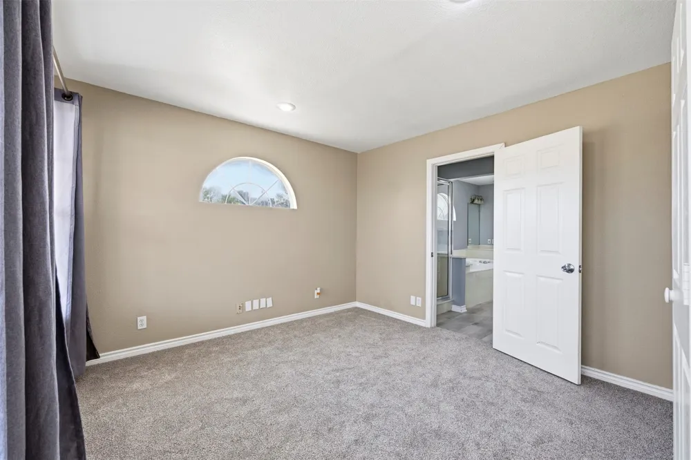 718 County Road 3121 Corsicana, TX 75109