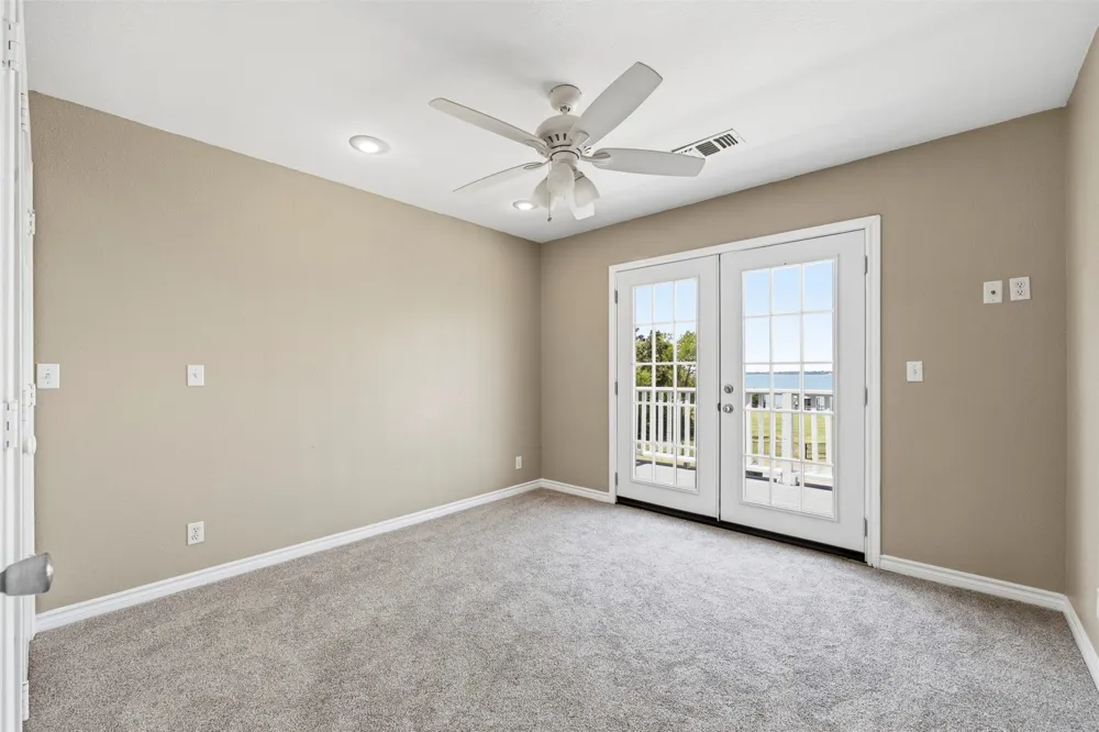718 County Road 3121 Corsicana, TX 75109