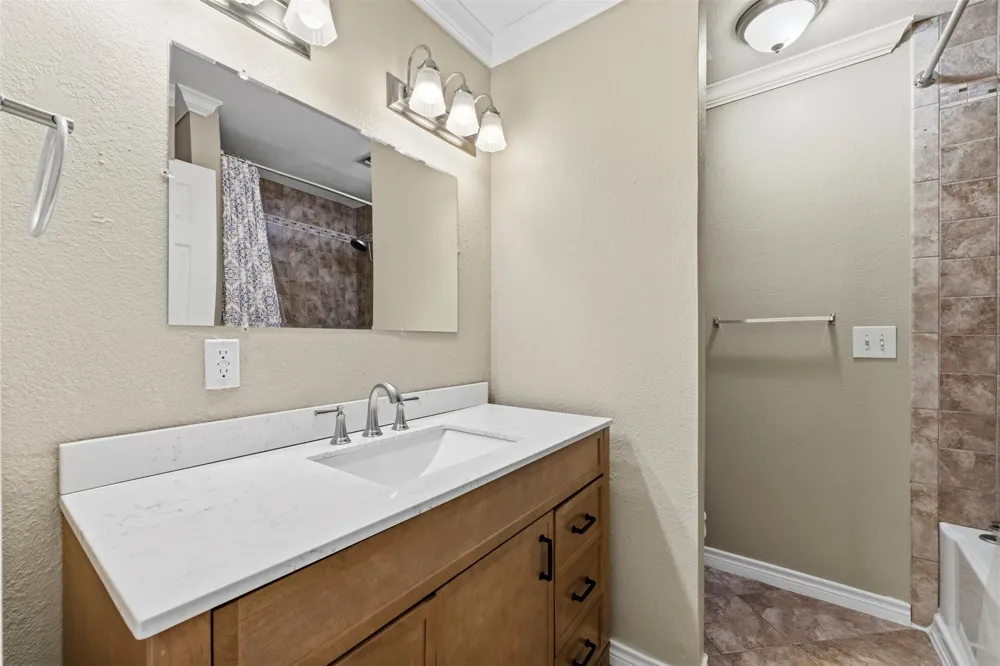 718 County Road 3121 Corsicana, TX 75109