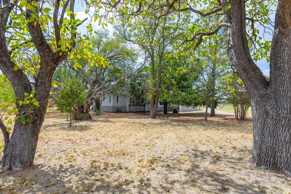 585 County Road 113 Clyde, TX 79510