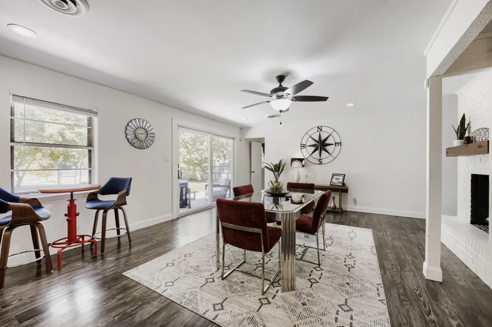 1300 Greenbriar Street Denton, TX 76201