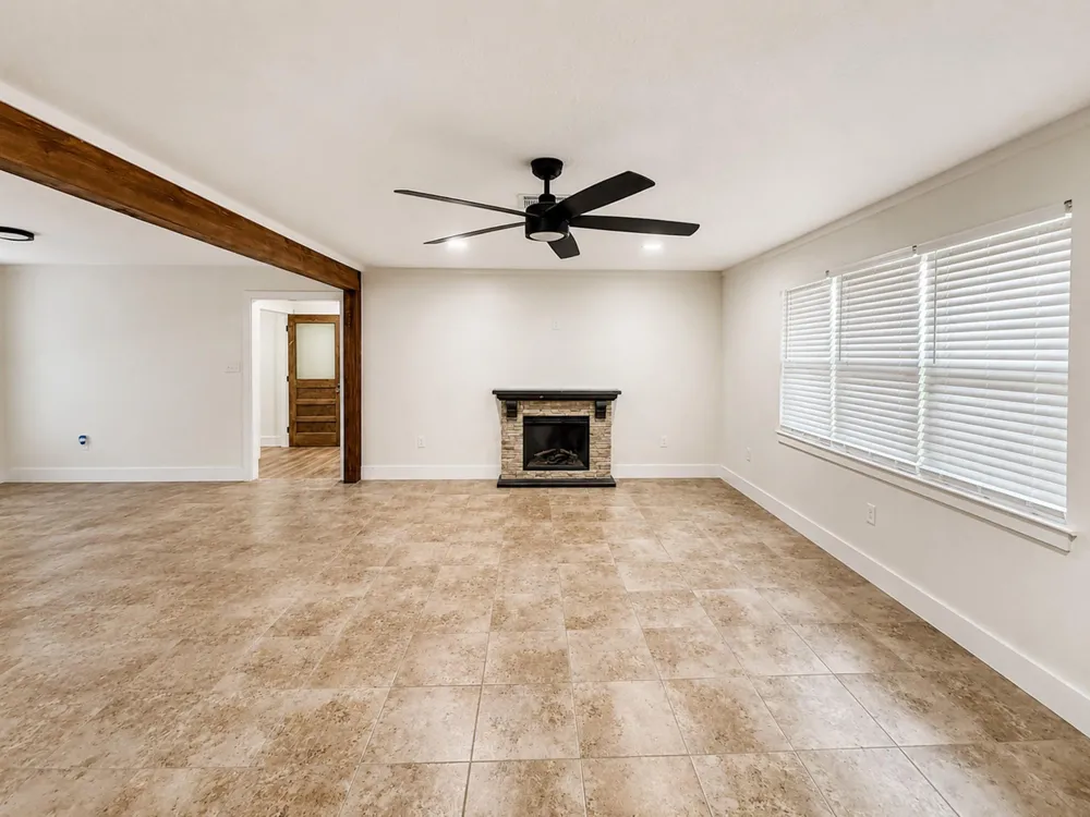 1536 Fm 253 Road Buna, TX 77612