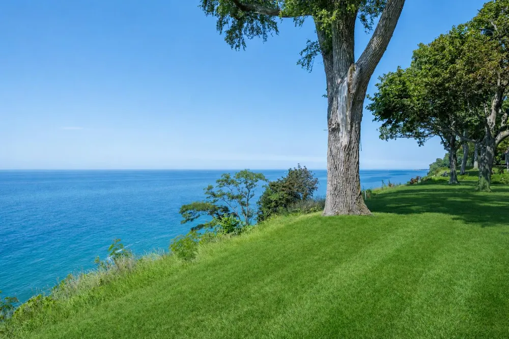 2475 Cedar Path St. Joseph, MI 49085