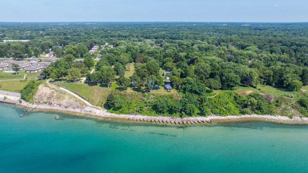 2475 Cedar Path St. Joseph, MI 49085