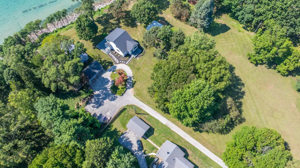 2475 Cedar Path St. Joseph, MI 49085