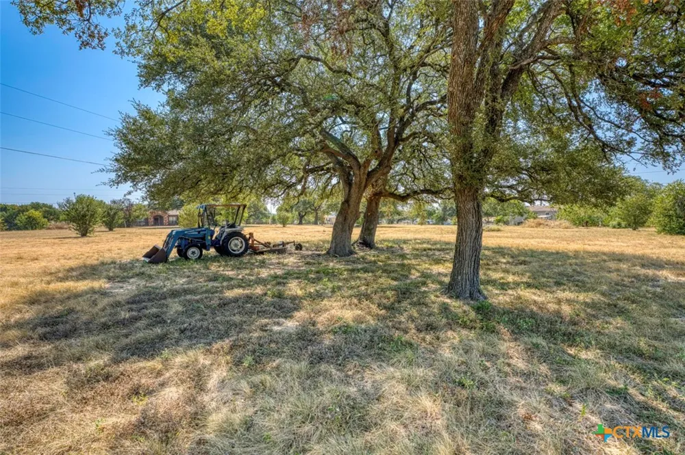 D N WATTS LN Belton, TX 76513