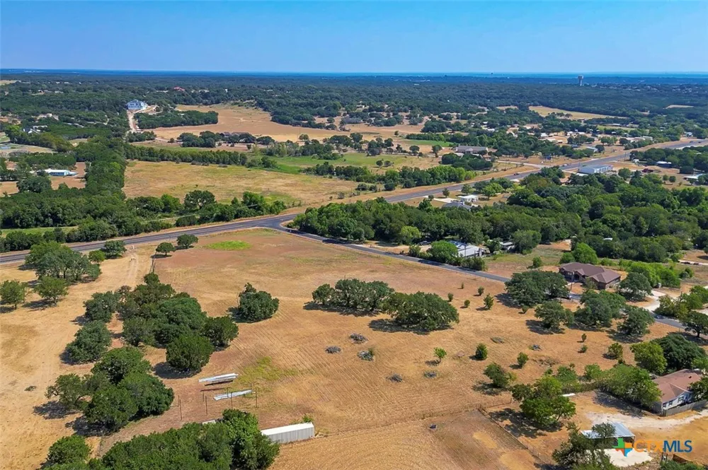 D N WATTS LN Belton, TX 76513