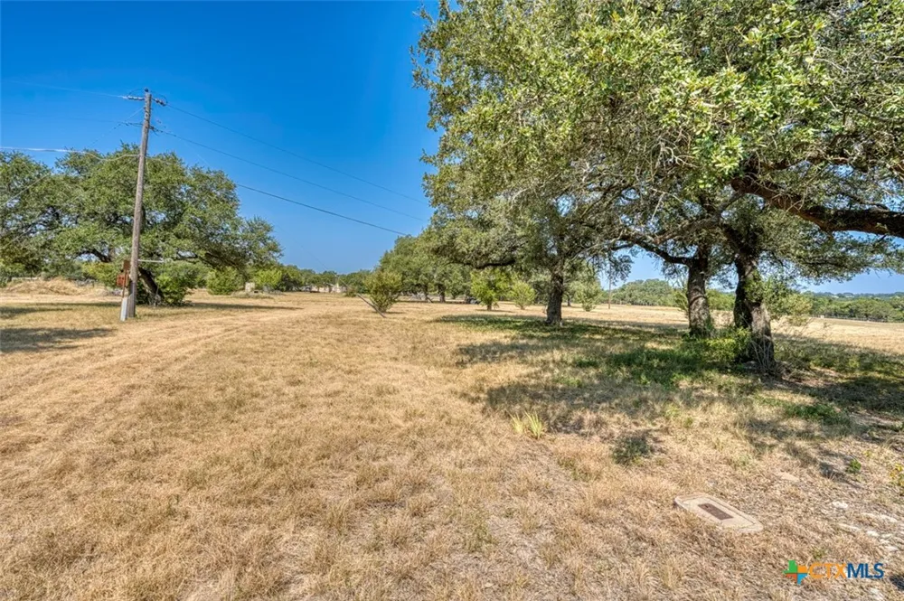 D N WATTS LN Belton, TX 76513