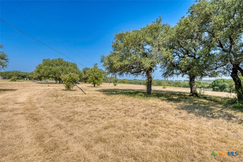 D N WATTS LN Belton, TX 76513