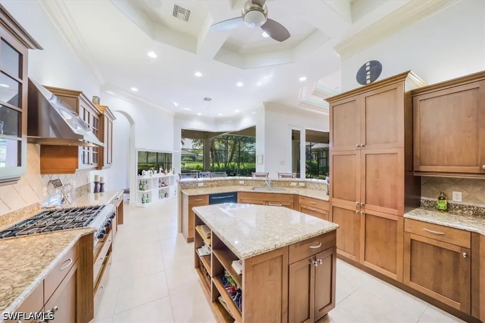 Strada Bella Court Naples, FL 34119