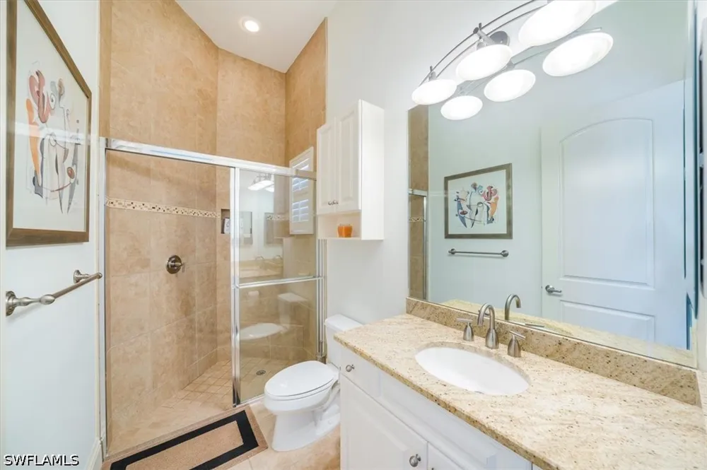 Strada Bella Court Naples, FL 34119