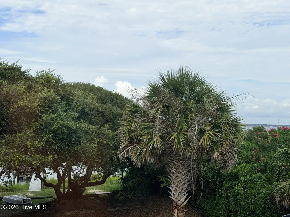 2006 Emerald Drive #B Emerald Isle, NC 28594
