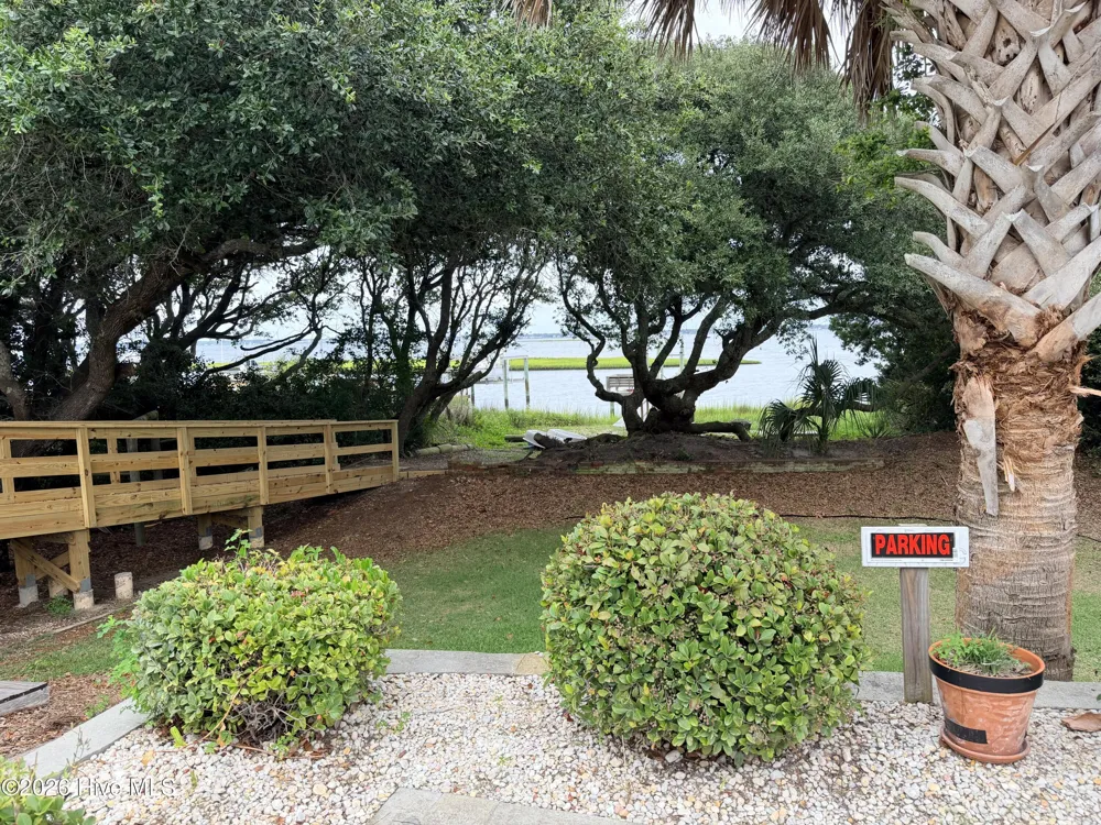 2006 Emerald Drive #B Emerald Isle, NC 28594