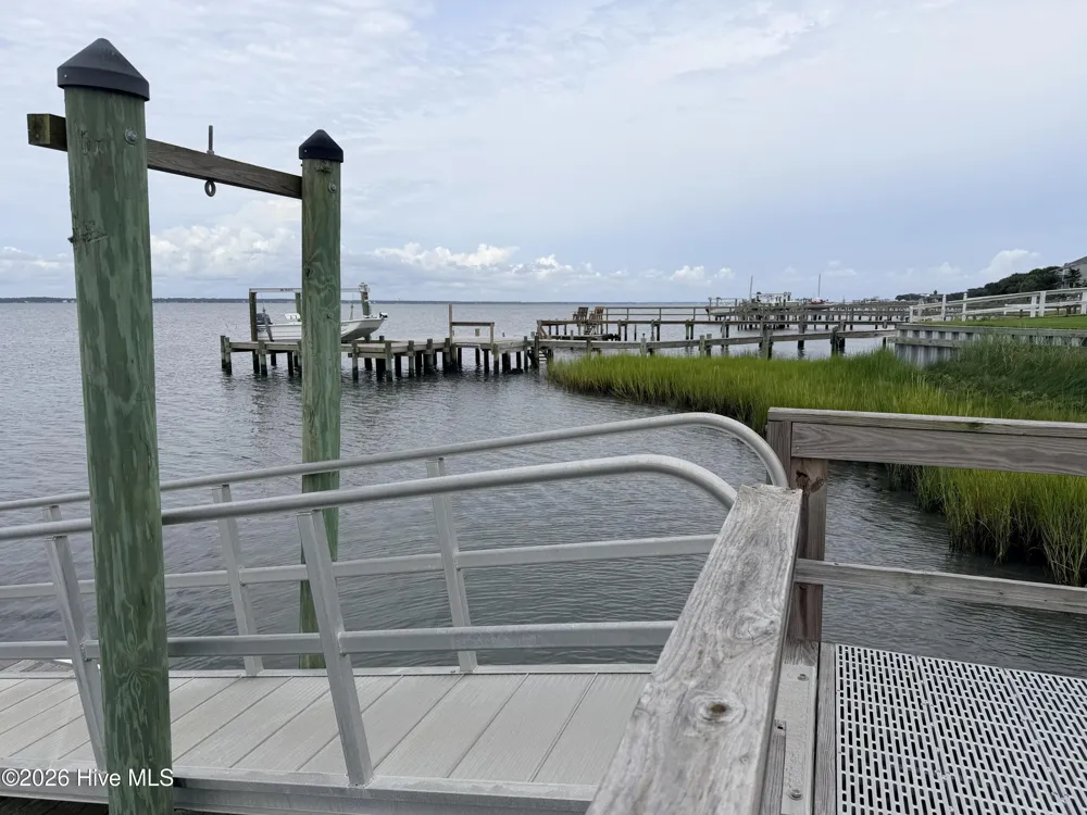 2006 Emerald Drive #B Emerald Isle, NC 28594