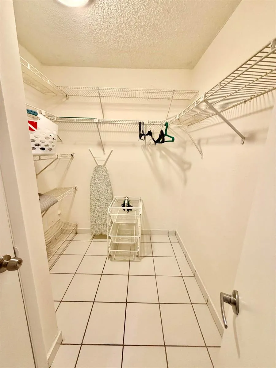 500 NE 1ST STREET #2 Pompano Beach, FL 33060