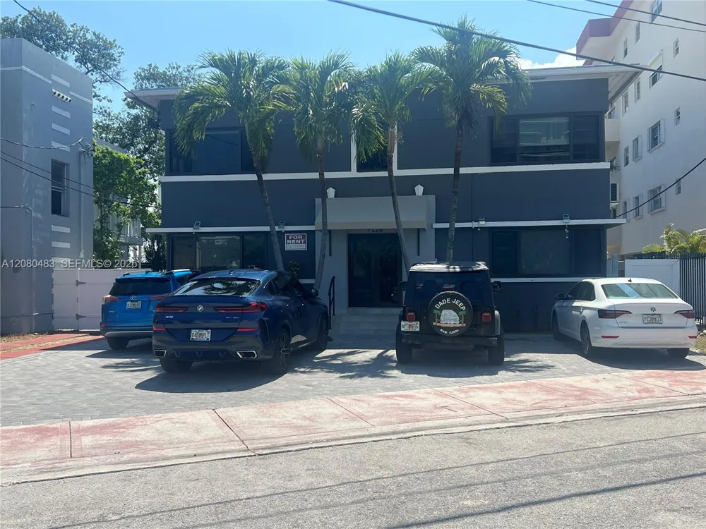 7128 Indian Creek Dr #6 Miami Beach, FL 33141