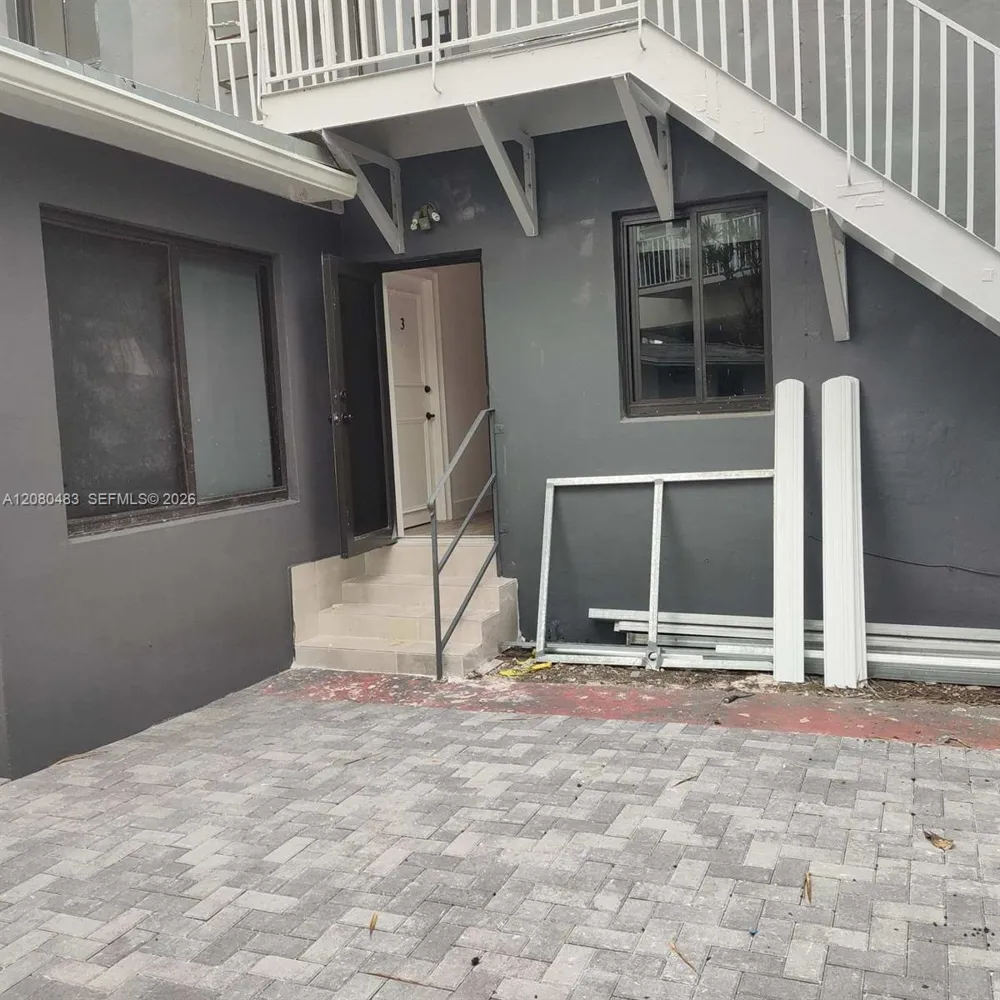 7128 Indian Creek Dr #6 Miami Beach, FL 33141